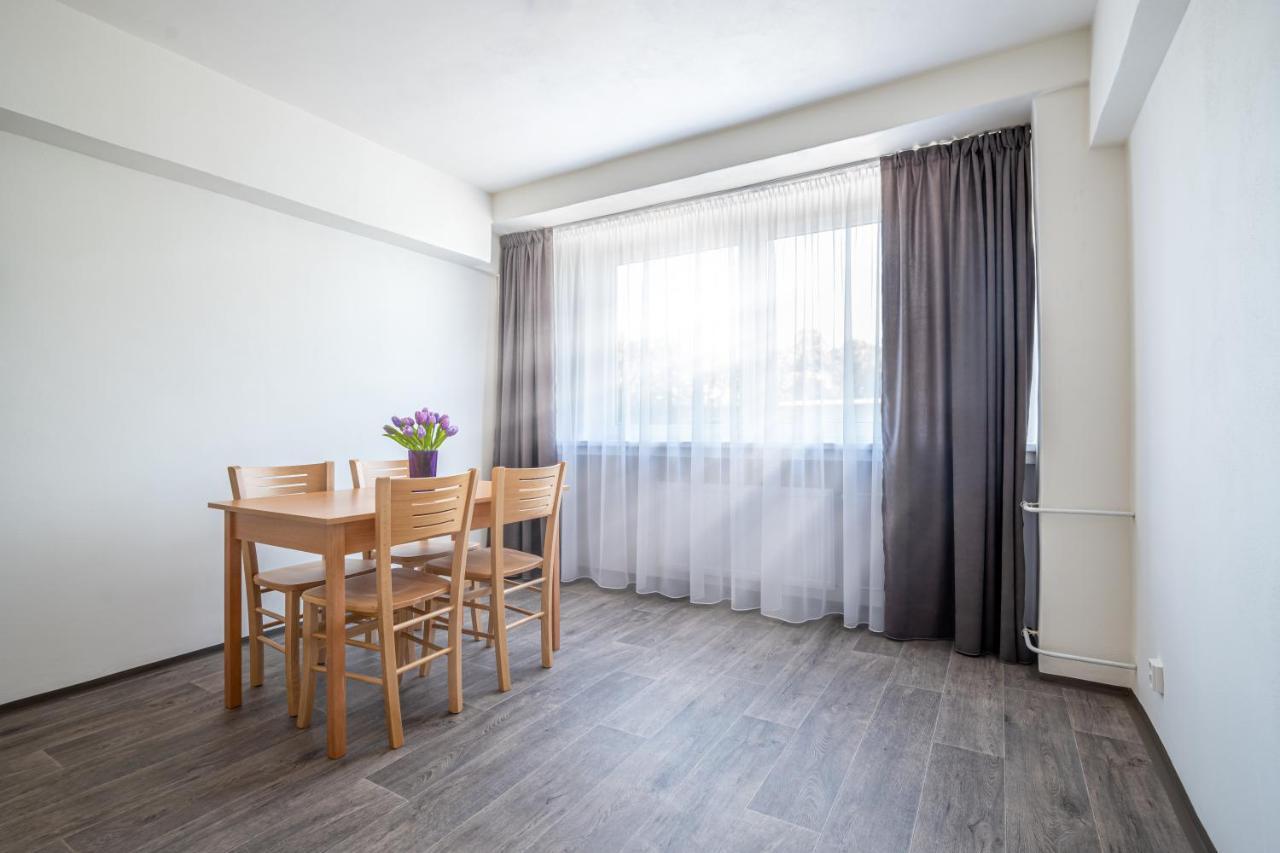 Apartmany A Studia Zamecky Park 里维诺夫 外观 照片